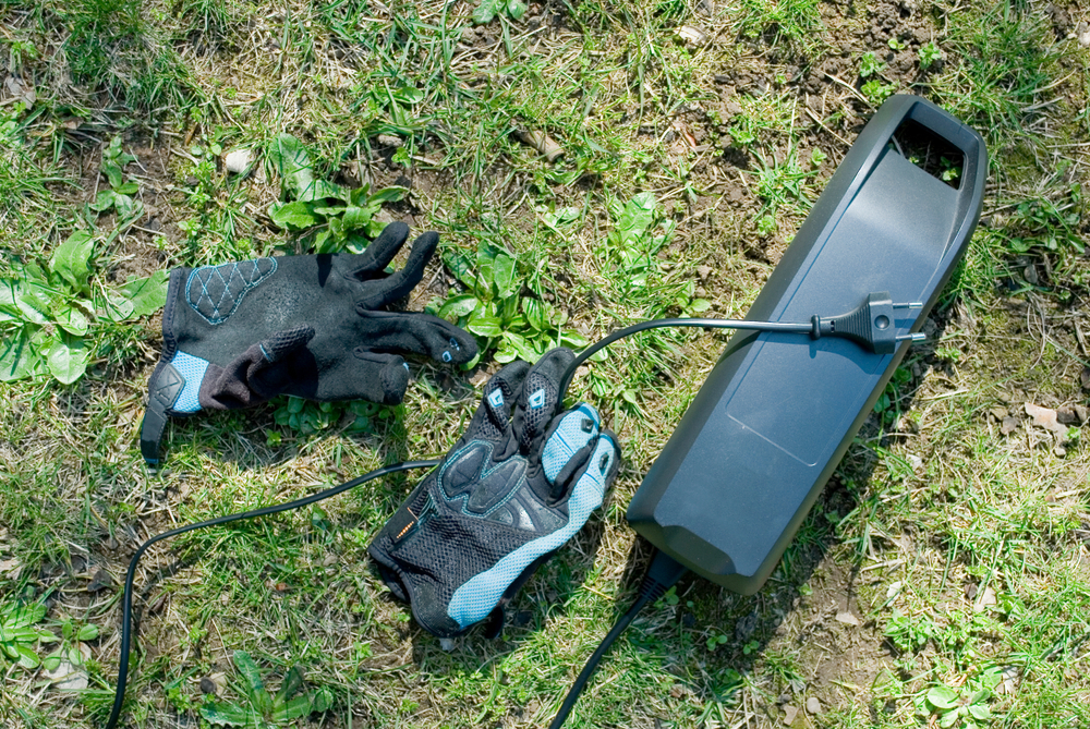 Can you leave your electric bike outside in winter? eBike Guide