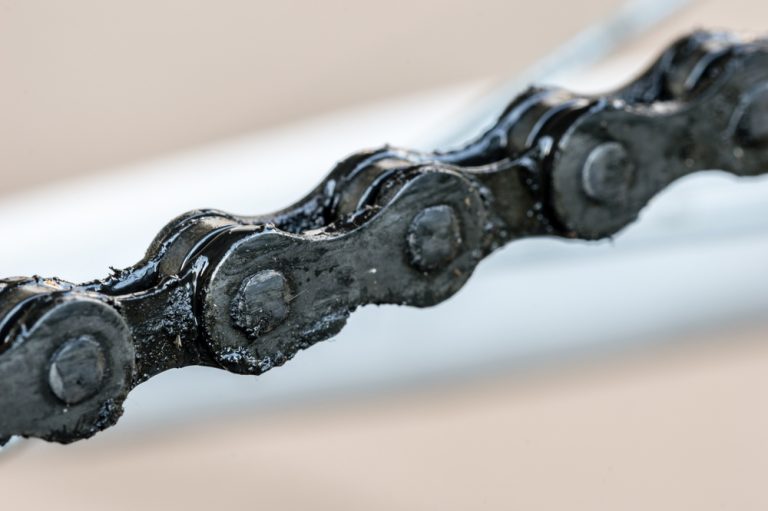 How to put a Bike Chain back on a Derailleur? eBike Guide